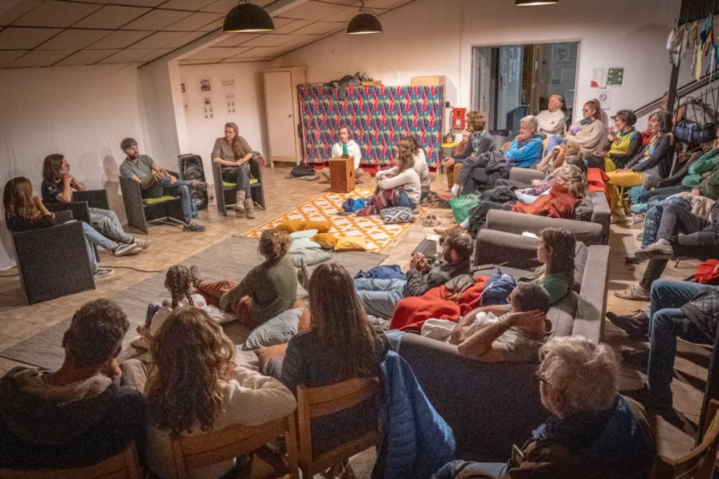 Conférence lors du festival Low-tech organisé par EKO! et Environnement et Solidarité à Briançon en septembre 2025
