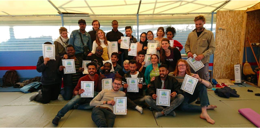 Les participant·e·s diplômé·e·s de la formation permaculture à Lesbos, avril 2019