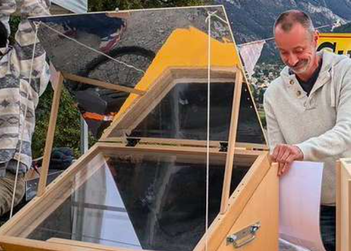 atelier cuisson solaire vers Briançon proposé par Low-tech A(l)titude, projet porté par les associations EKO! et Environnement et Solidarité
