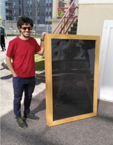 Panneaux solaire pour la formation chauffe-air solaire, proposé par les associations EKO! et Environnement et Solidarité dans le cadre du projet Low-tech A(l)titude